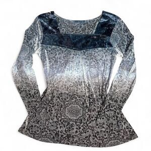 casual freedom y2k ombré velvet top